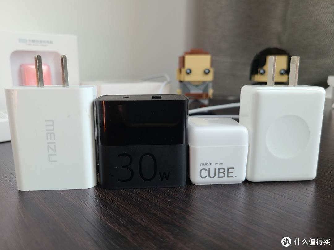 努比亚方糖cube——小身材大能量充电好帮手