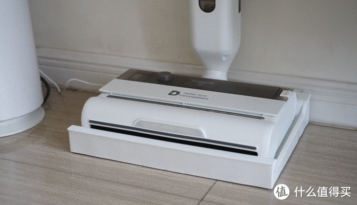 比扫地机、吸尘器更高效：洗地机才是地板综合清洁的更好选择