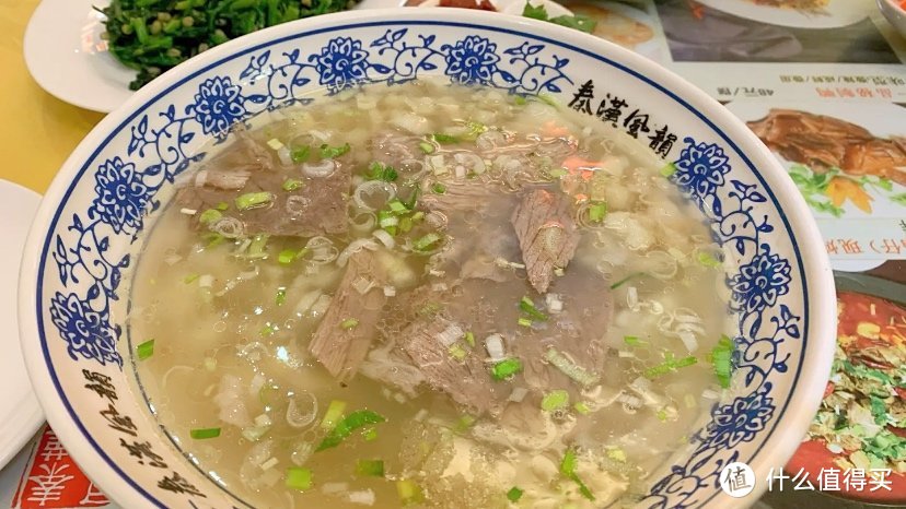 并非美食荒漠，全凭各地捧场：万字驻京办美食攻略！