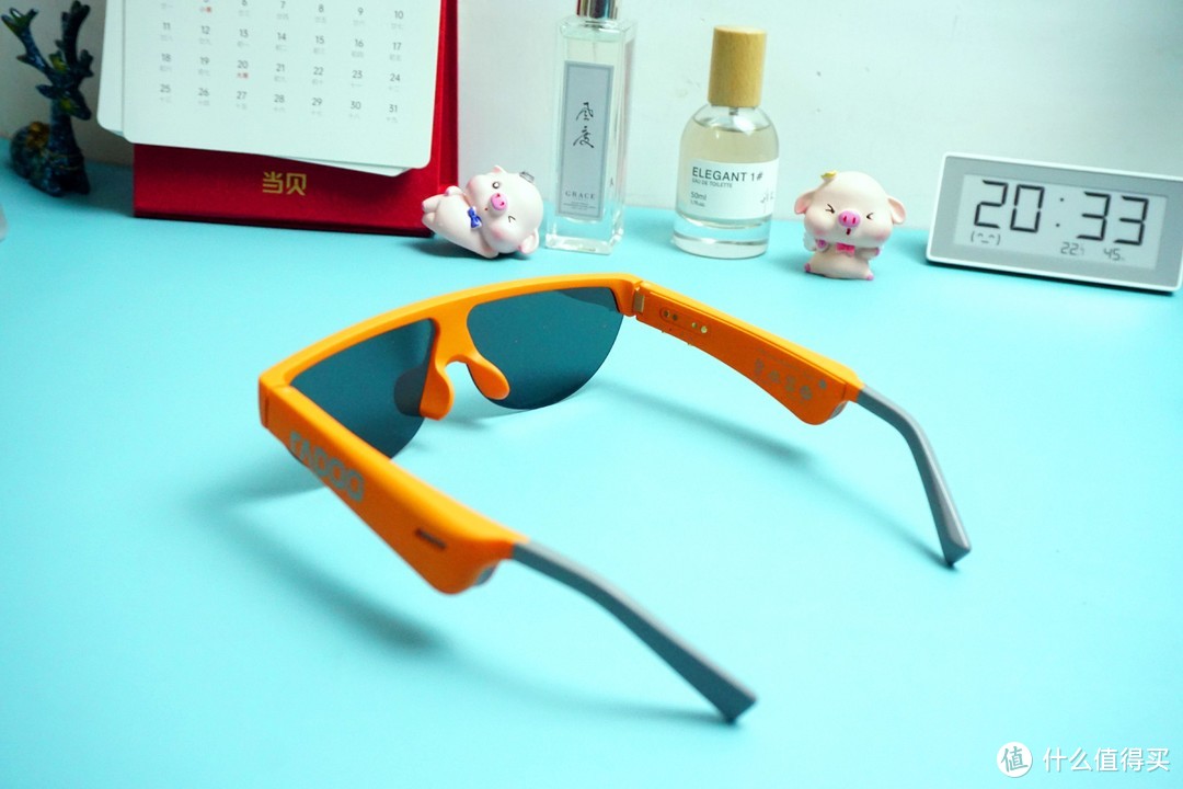 时尚与科技的碰撞，雷柏Z1style智能音频眼镜开启智慧视听新境界