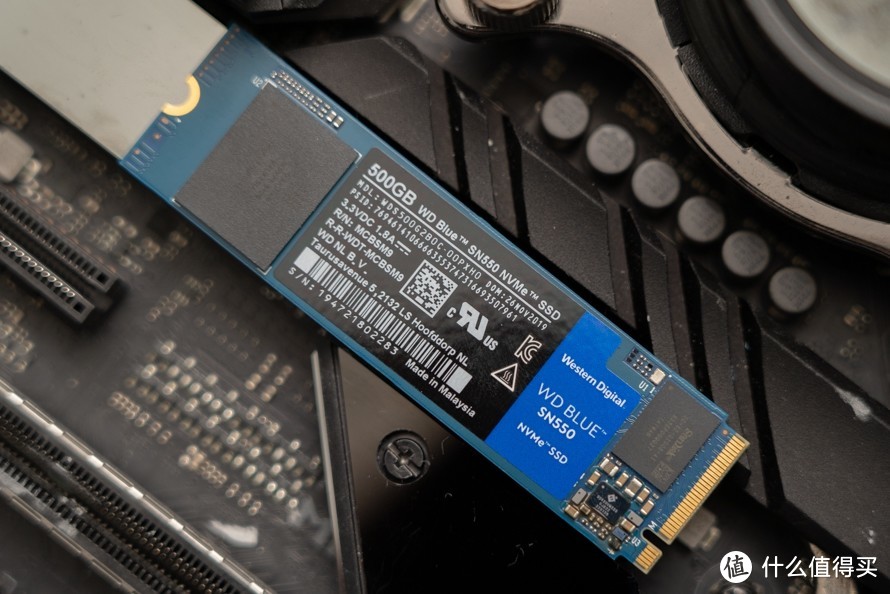 高性价比固态硬盘选哪家？4款500GB NVMe SSD横评