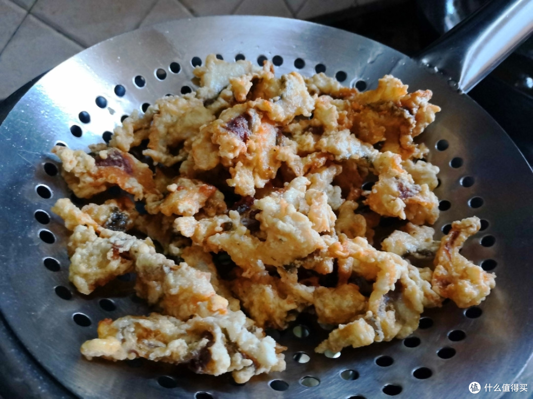 炸鱼片 两步搞掂，外酥里嫩，酥脆鲜香