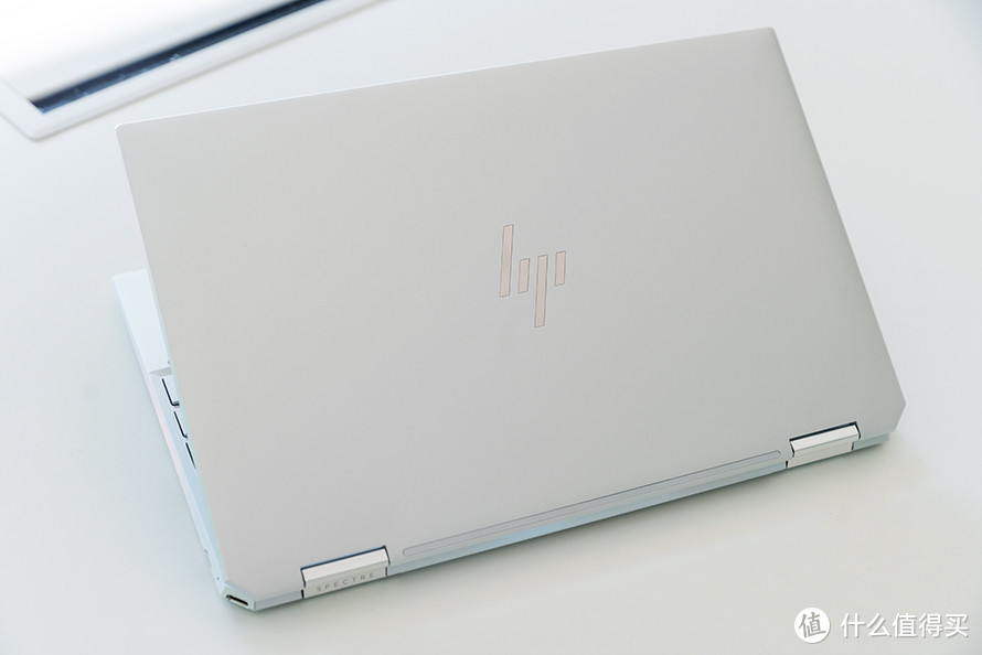 惠普HP Spectre x360 13评测：Evo加持让轻薄本实现更多可能