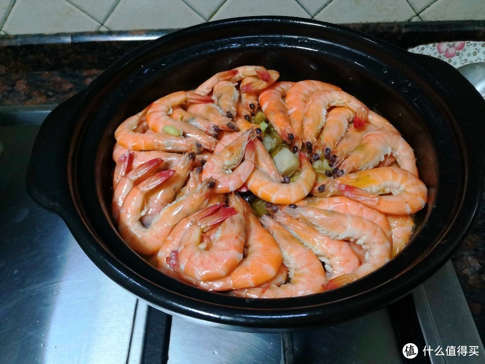 鲜虾香鸡煲 食材配菜香料交融，出神入化的香鲜嫩滑