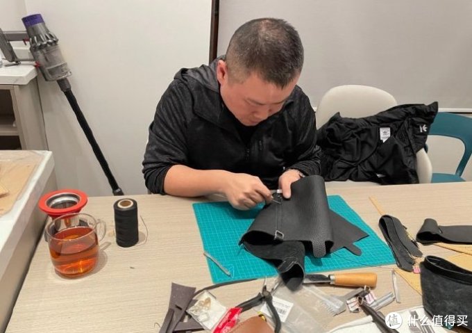岳云鹏亲手为老婆做包,这不是大名鼎鼎的爱马仕菜篮子吗?附值友教程