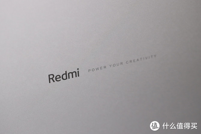 全新模具超视网膜全面屏 RedmiBook Pro 14评测