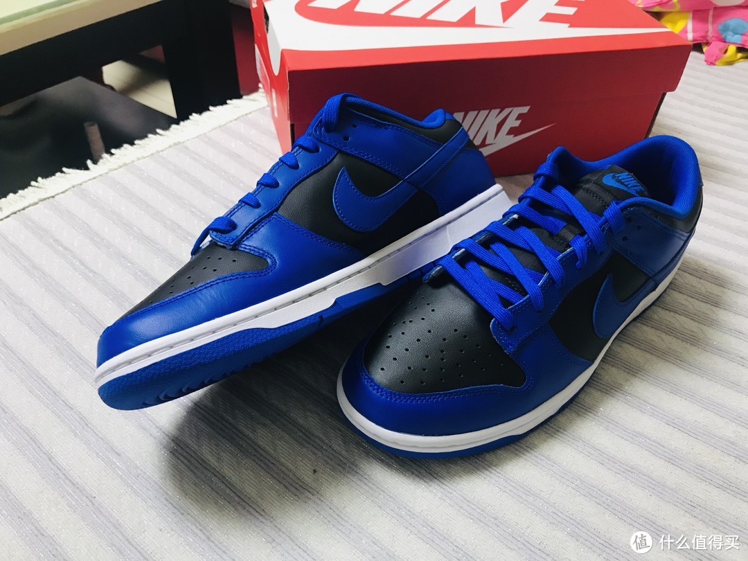 Nike Dunk 皇家蓝开箱，人生中第一双Dunk抢到还得看手速！