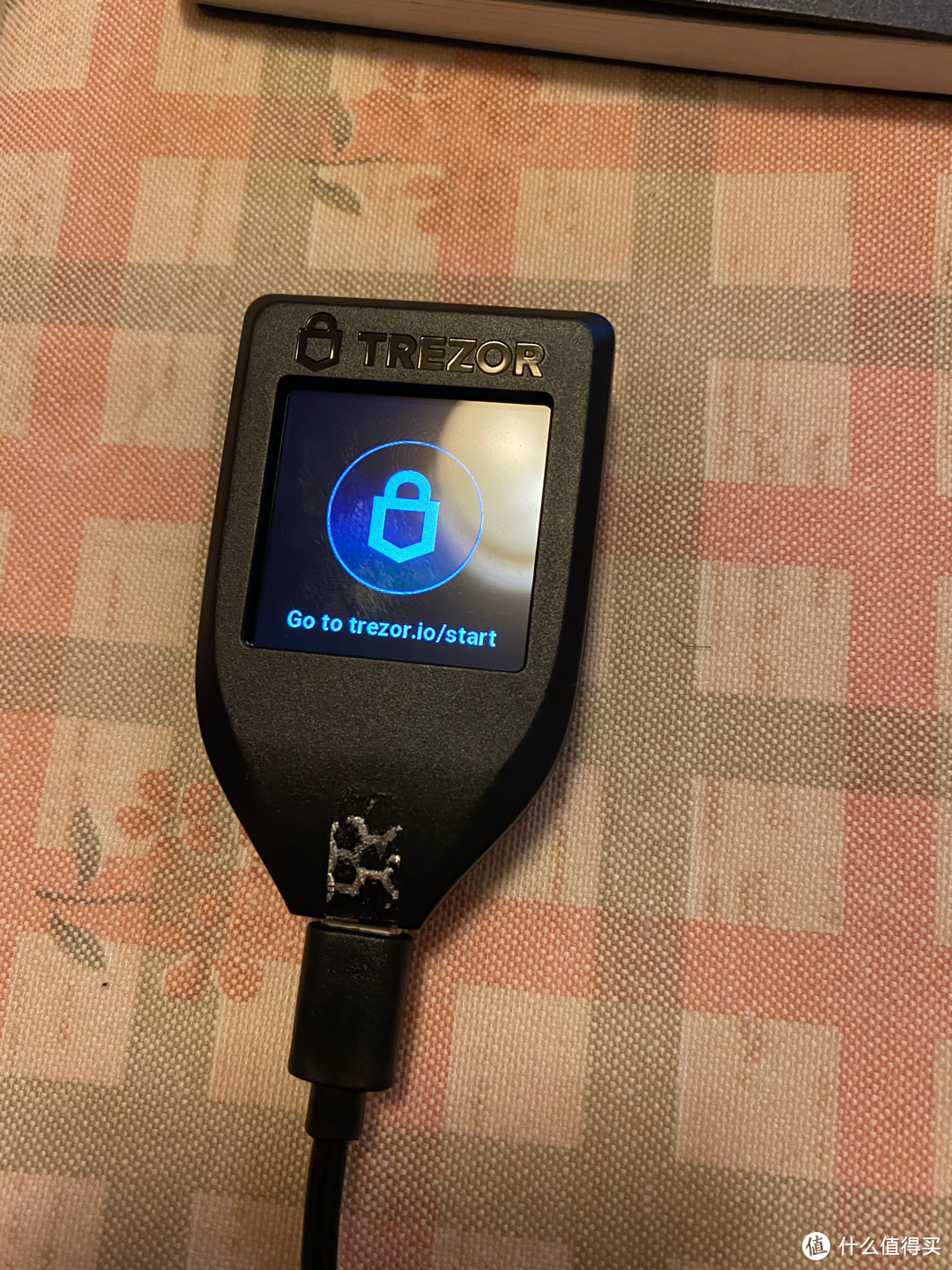 懂的自然懂Trezor Model T