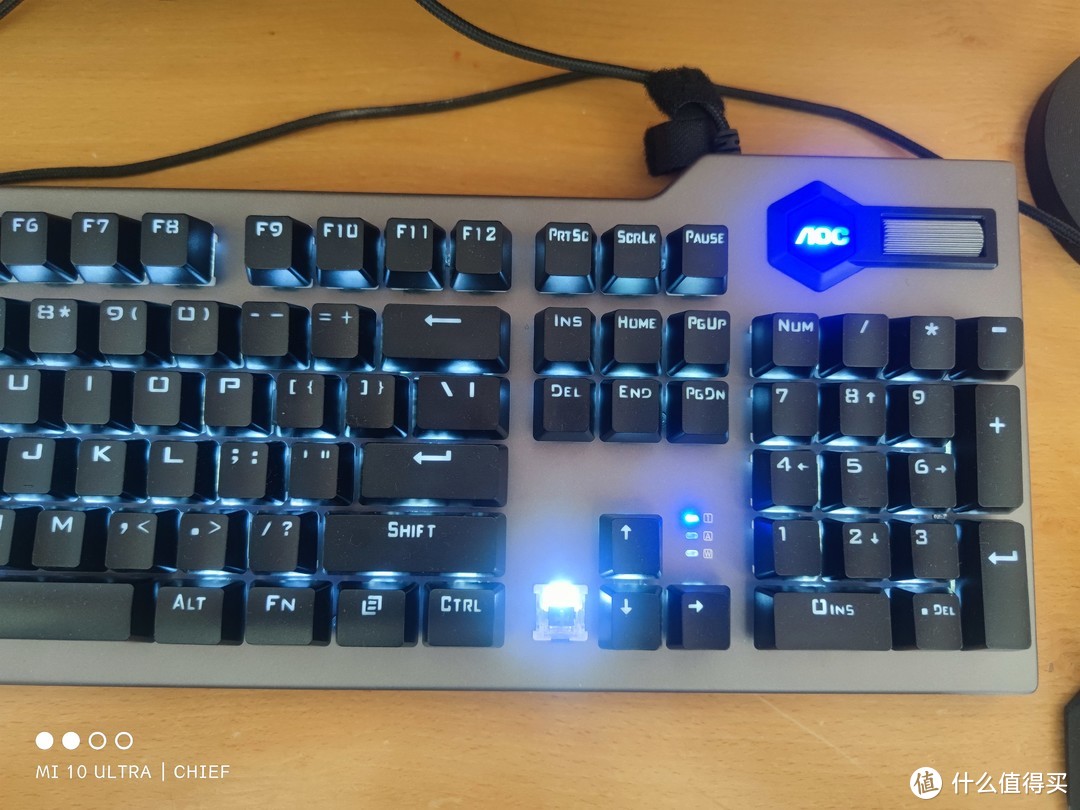 国产百元键盘——AOC GK420机械键盘