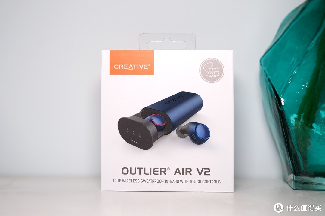 触控升级，音质表现出众，浅谈创新OUTLIER AIR V2