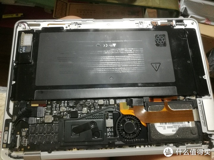 MacBook Air2.1 2009 A1304（MC234LL）开箱测评（附后续拆机大保健）