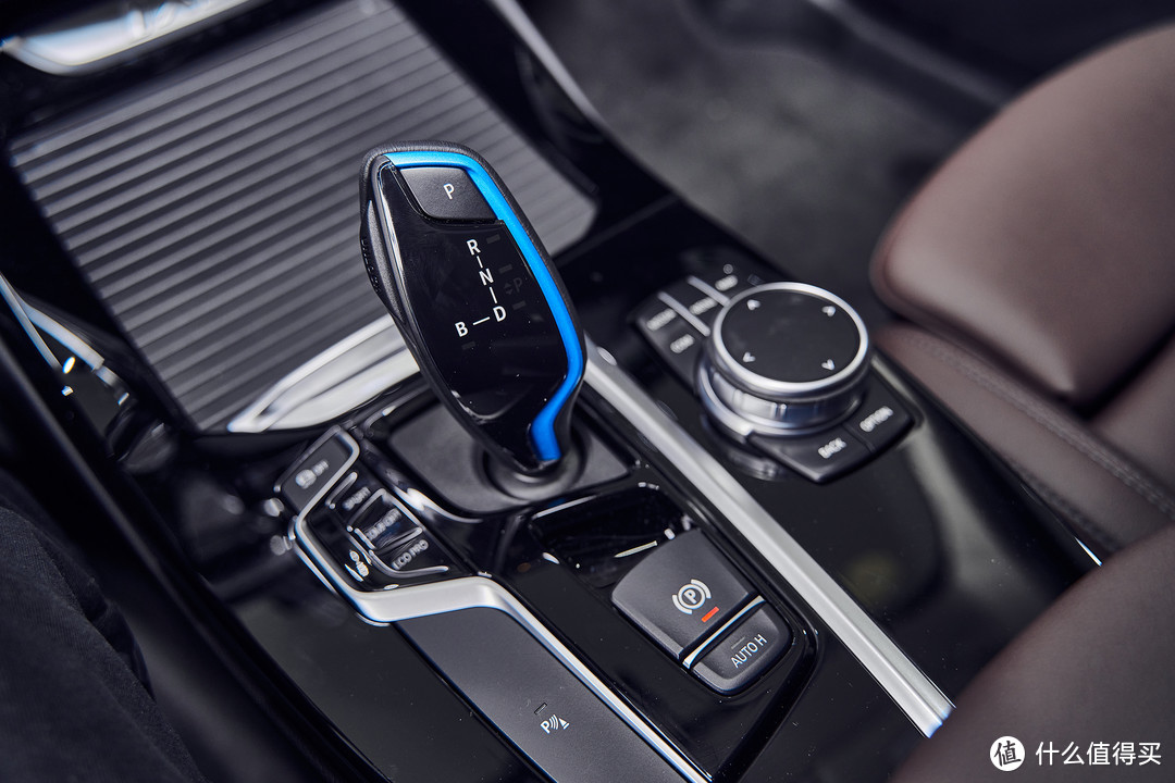 宝马iX3 澎湃i动力 第五代BMW eDrive的电动驾趣