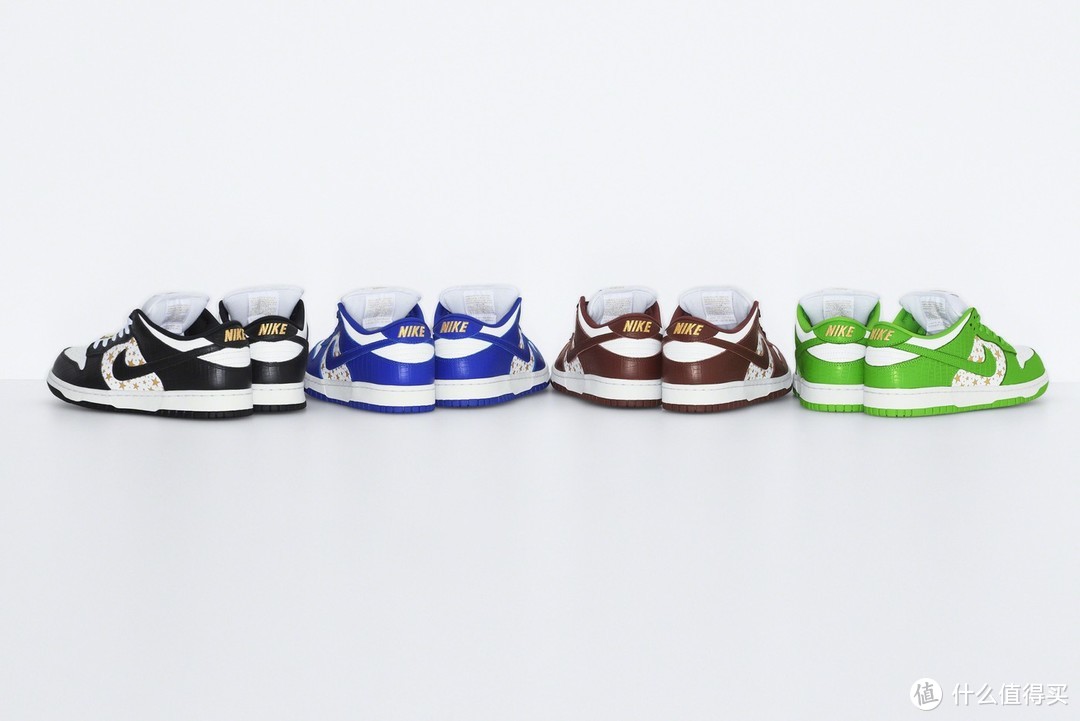 Supreme x Nike SB Dunk Low联名鞋正式发布，本季最重磅的合作之一。