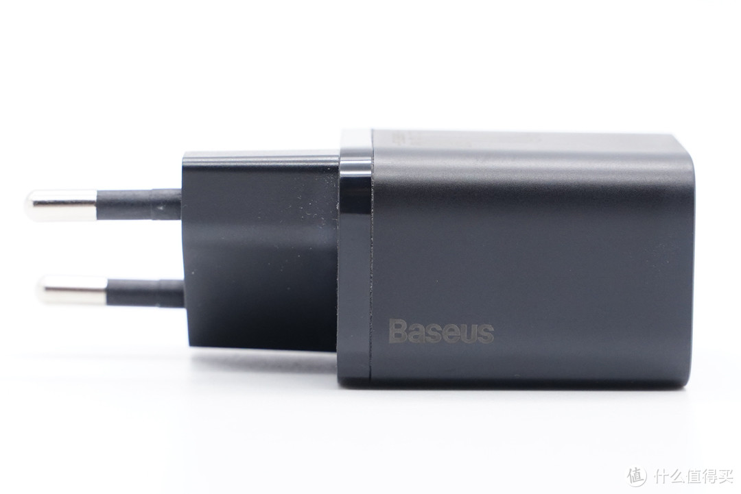 拆解报告：Baseus倍思20W Super Si超级硅充电器