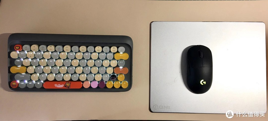 机械键盘和键盘垫搭配