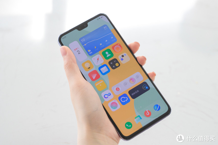 vivo S9首发评测：专注自拍的轻薄5G手机，有何独到之处