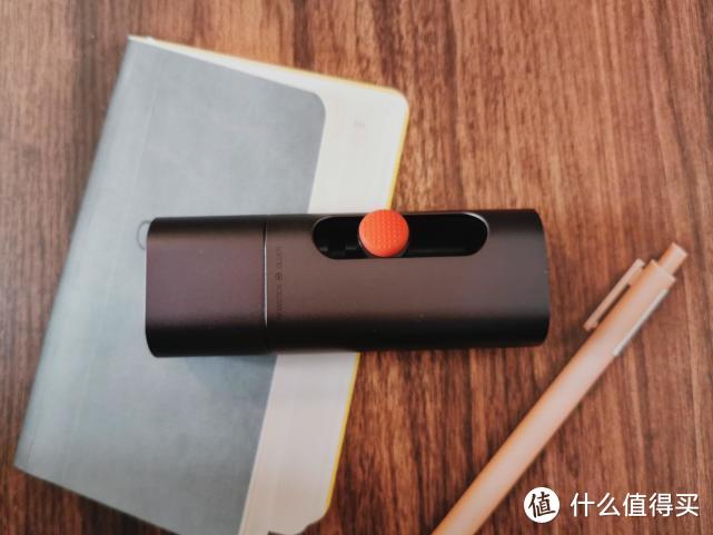 wowstick 锂电迷你热熔胶笔，给予手工艺应有的体面