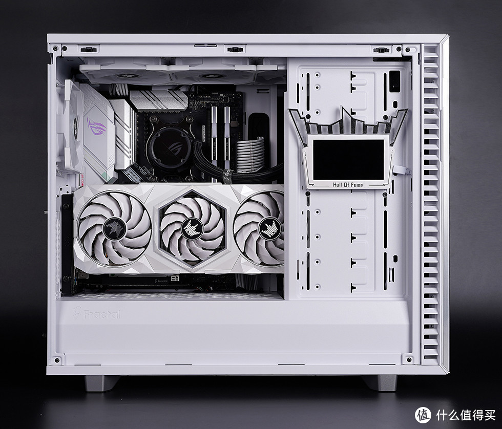 白色信仰主机，RTX 3090 HOF名人堂 + 5900X + ROG B550吹雪