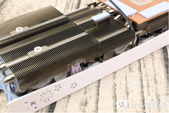 【血赚】我脚踢矿工抢到显卡了！盈通RTX3070樱瞳花嫁简评针不戳！