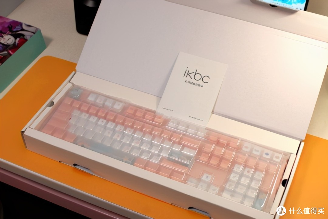 萌物来袭，iKBC 上新狐樱主题机械键盘，二次元爱好者必备