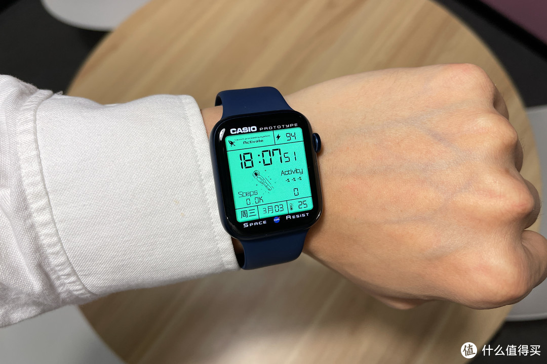 《到站秀》Apple Watch Series 6：拼齐  四件套的最后一环（评论有奖）