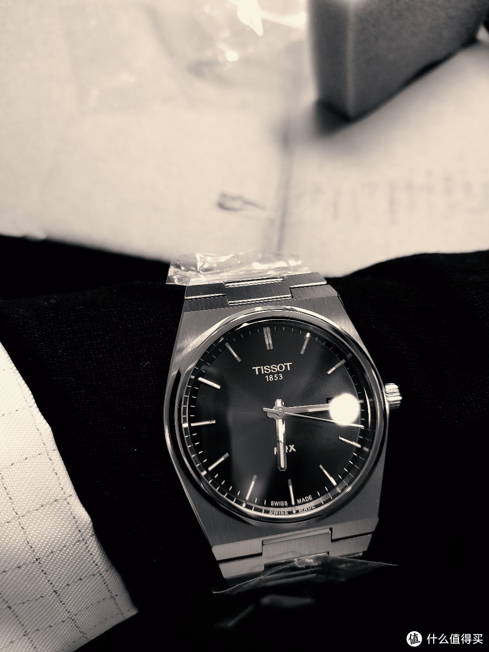 堂妹奇闻 篇一：女生看了还自己想要的那样一块石英手表，天梭PRX拆箱。