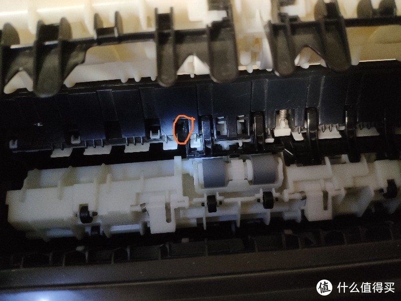 更换佳能MG35XX打印机搓纸轮，解决不主动进纸问题