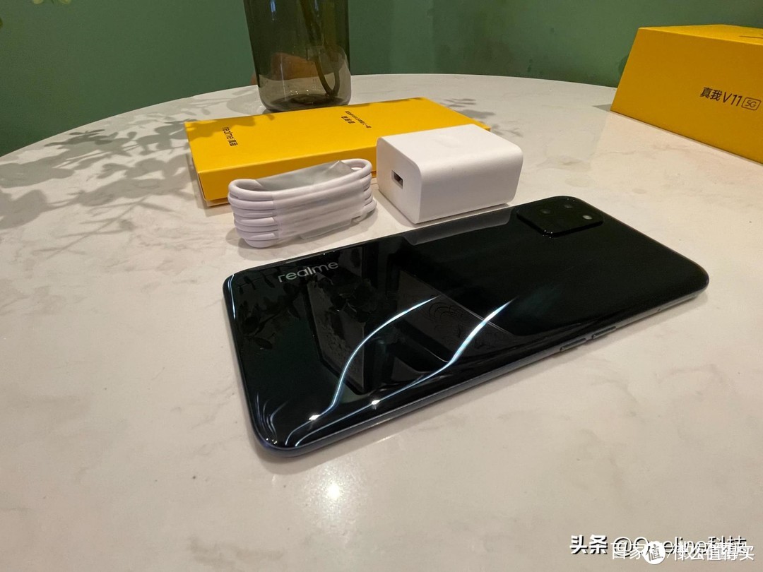 千元机怎么选？Realme V11抢先上手体验