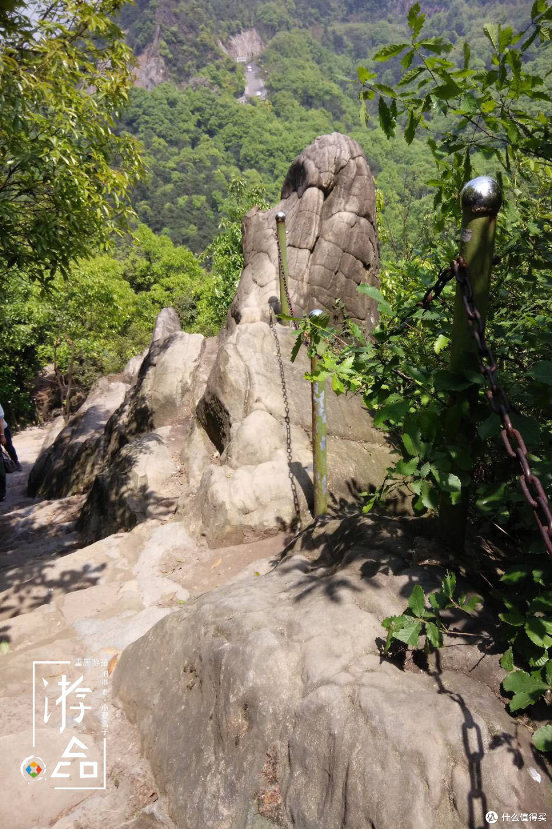 五一去哪儿玩重庆洪崖洞太挤不如去会会工商大学的龙脊山