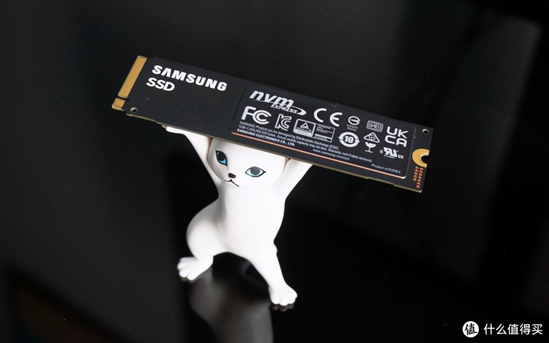 电脑提速新选择，再一次刷新历史！消费级PCIe4.0 SSD三星980 PRO 上手！