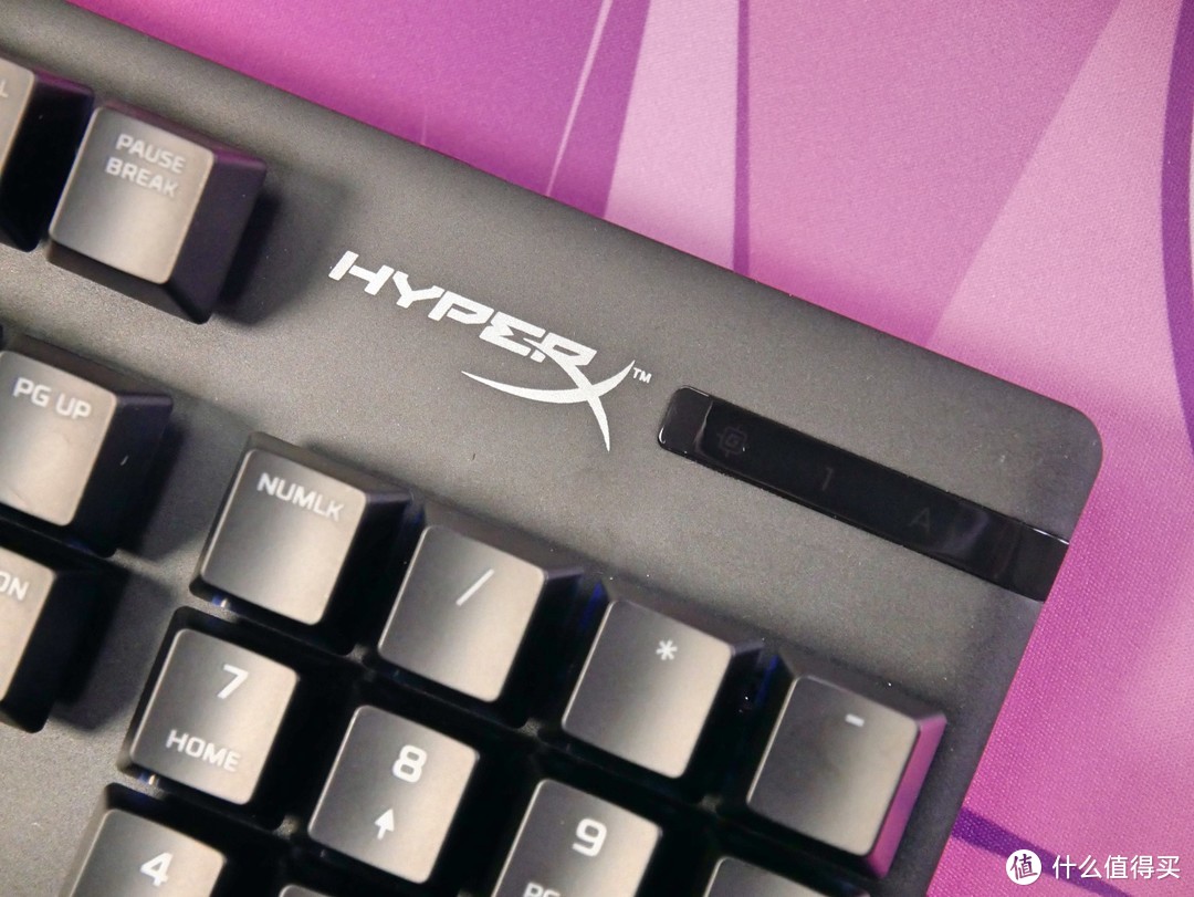 告别拉跨原厂轴，HyperX轴体新体验——HyperX 起源冰轴键盘