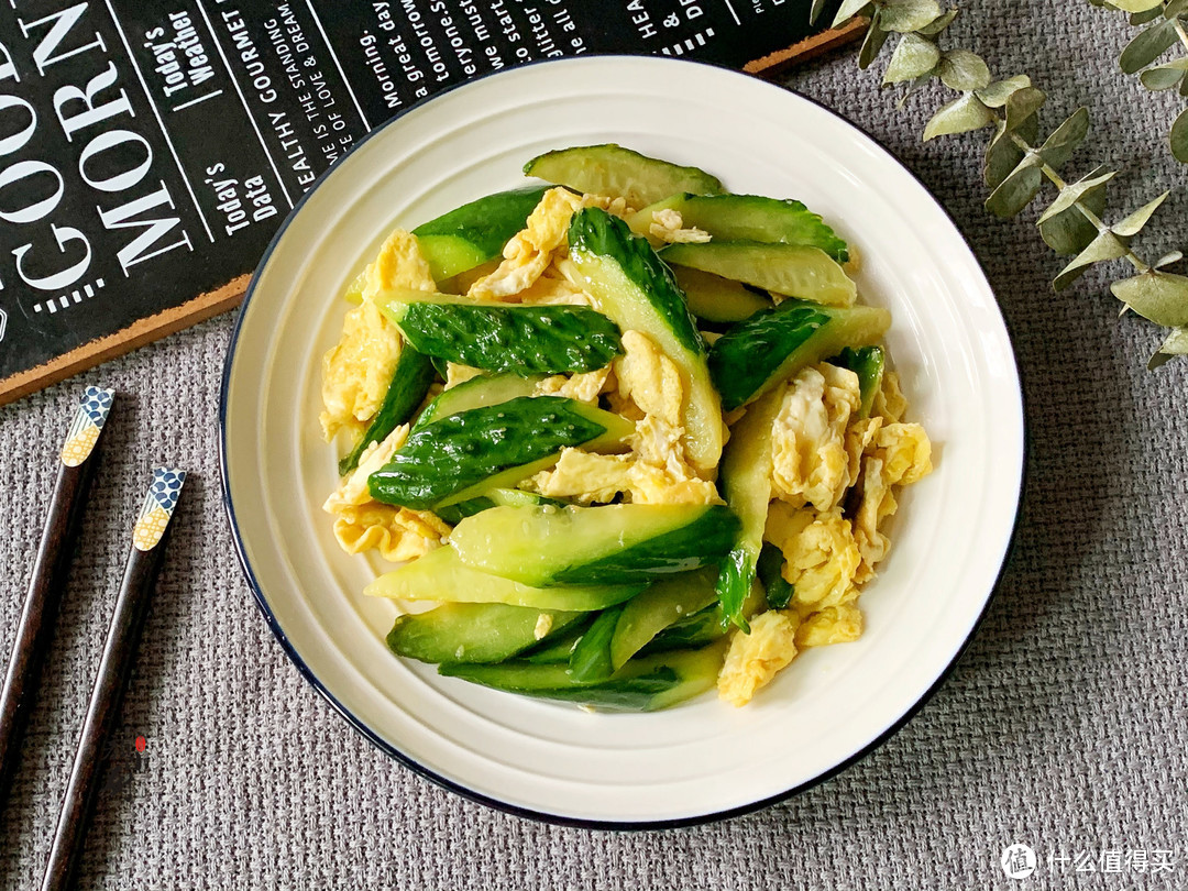 鸡蛋和它是绝配，简单一炒鲜香美味，低脂又饱腹，多吃不长胖