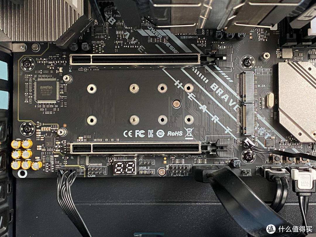 用PCIe 4.0硬盘更爽吗？西部数据WD_BLACK SN850测试，性能碾压？