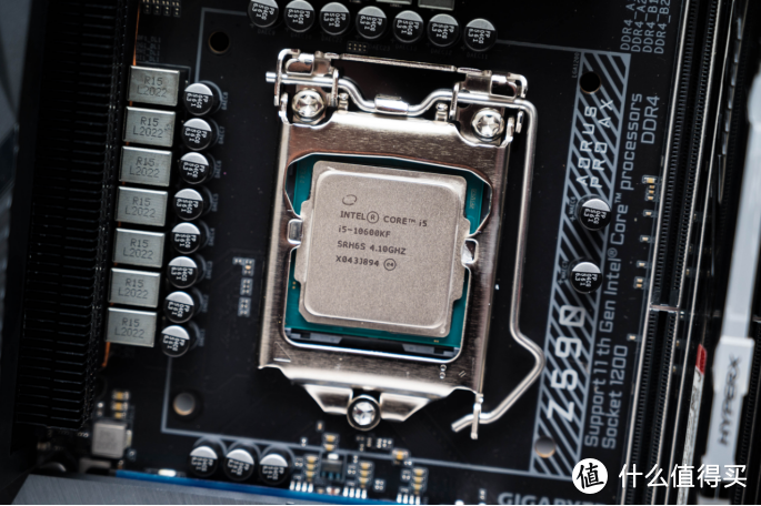 你真的需要PCIe4.0吗？Intel的Z590主板来了技嘉小雕上手分享