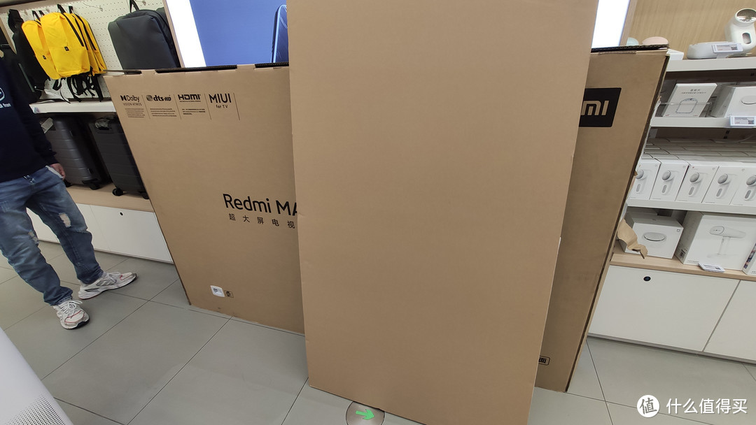 大，就是震撼！Redmi MAX 86寸超大屏电视现场体验