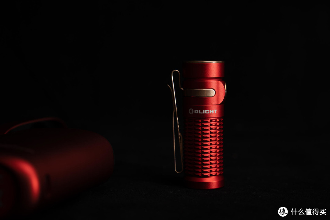 Olight Baton3便携还能充电，我的EDC必备单品手电筒