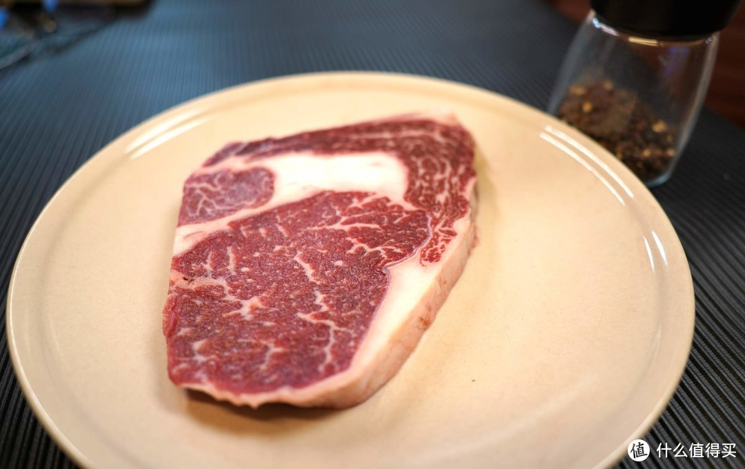 牛排怎么做才好吃?资深吃货演绎吃肉经验。