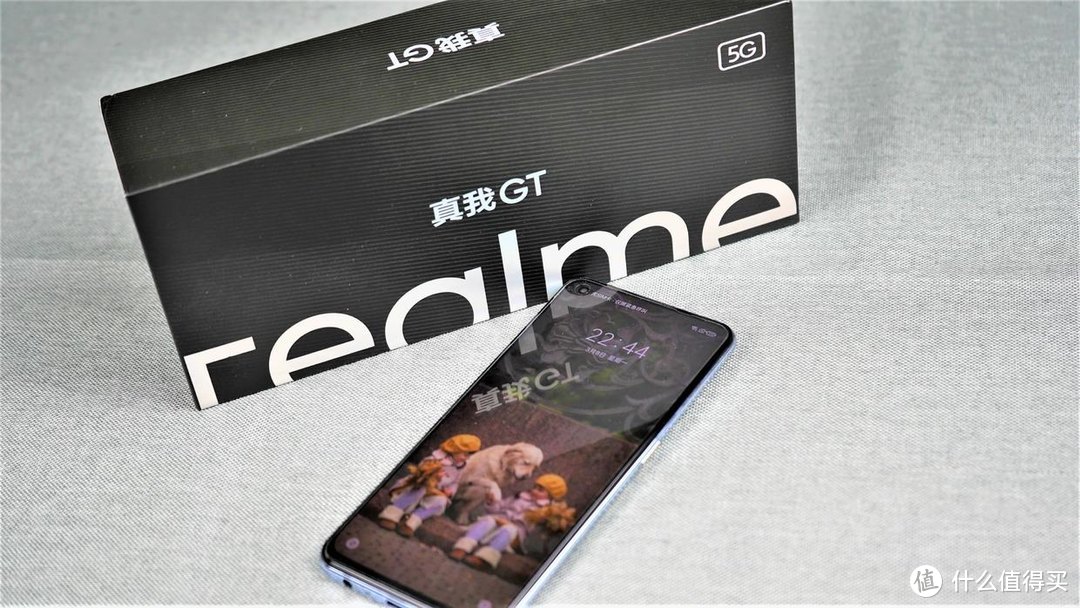 realme GT评测：一脚将K40踹下性价比的宝座，无愧最具性价比的旗舰