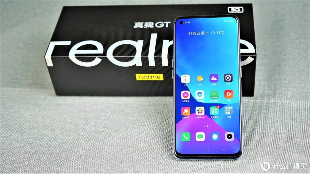 realme GT评测：一脚将K40踹下性价比的宝座，无愧最具性价比的旗舰