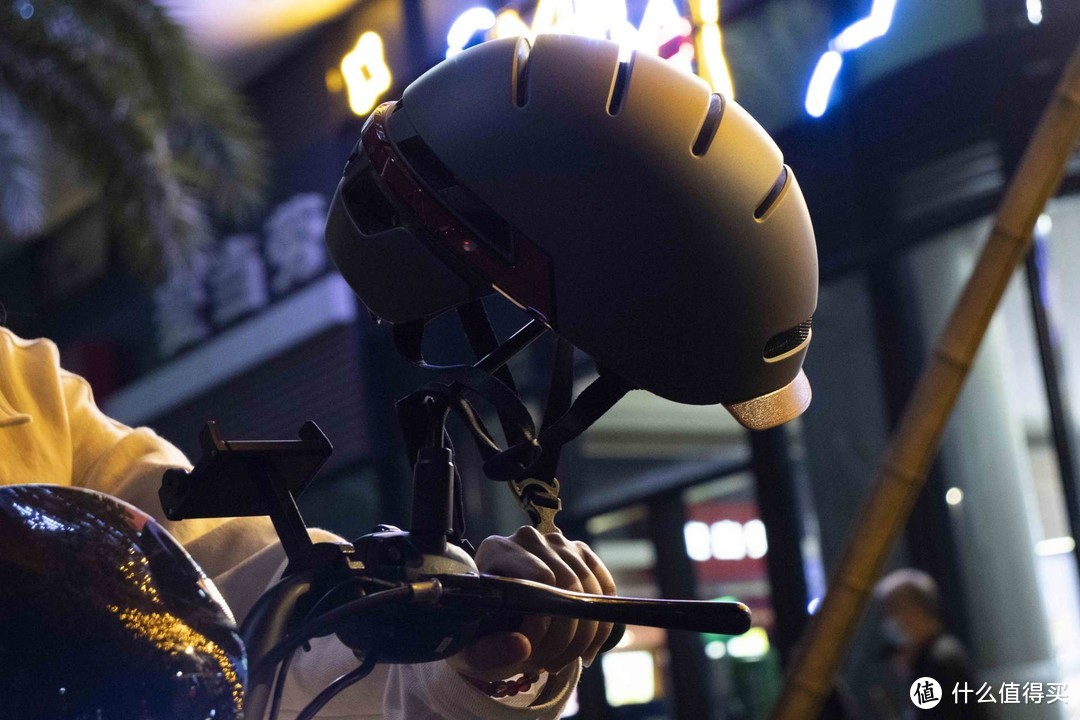 千元售价，能听歌通话的智能头盔-来自LIVALL力沃