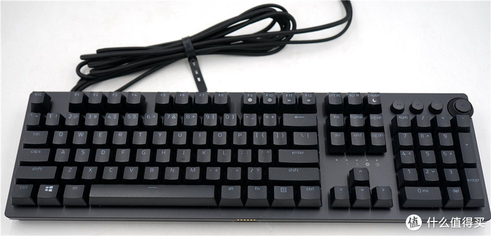 雷蛇猎魂光蛛V2模拟光轴键盘体验，不止随意调整触发键程，还有两段式触发和模拟摇杆！