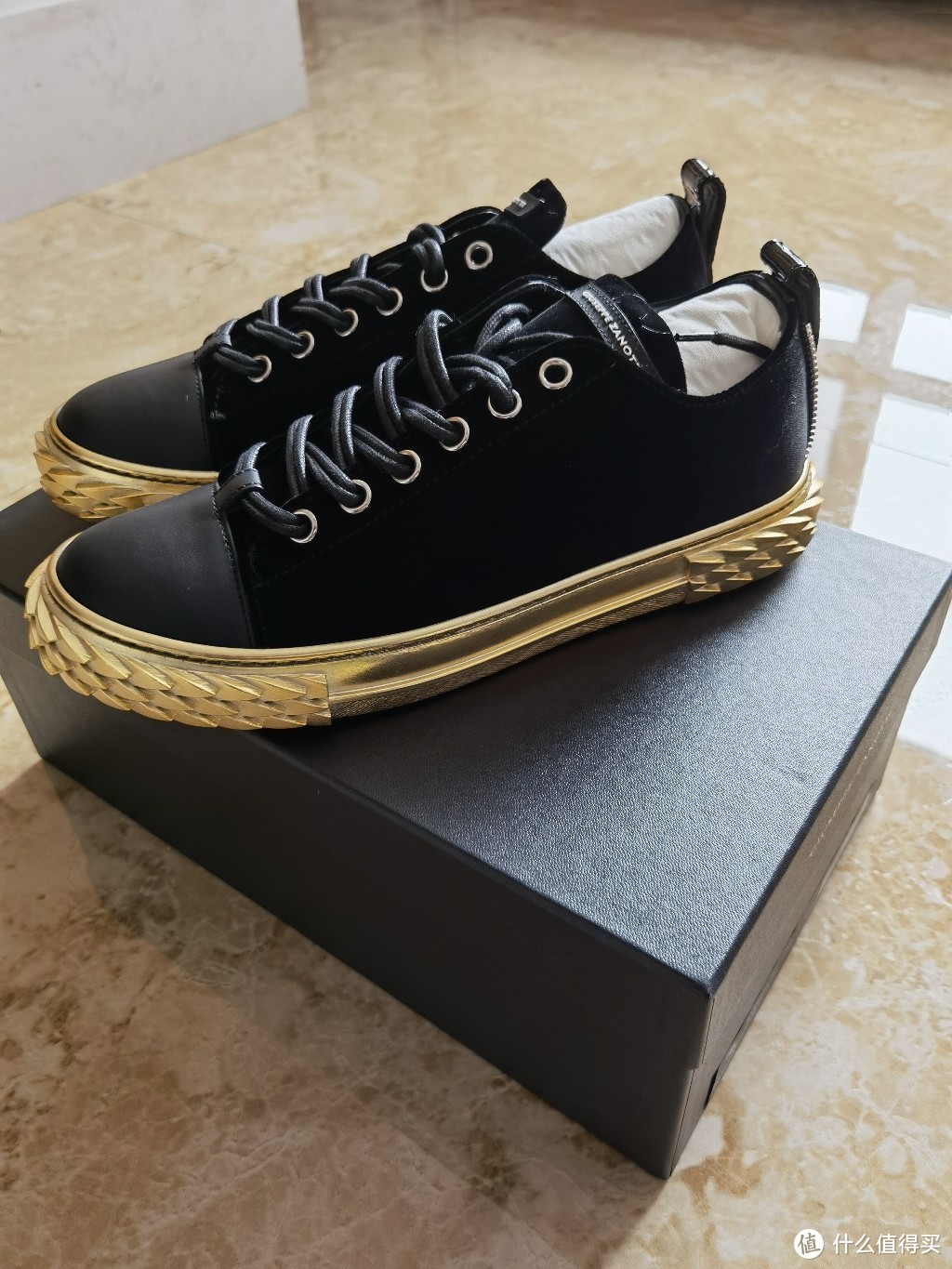 Giuseppe Zanotti Blabber丝绒板鞋黑金配色 开箱