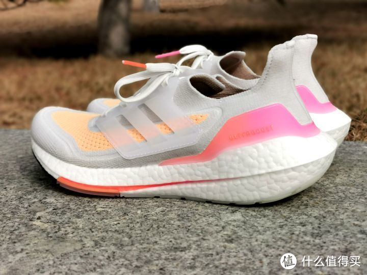 潮流运动--Adidas UltraBoost21体验