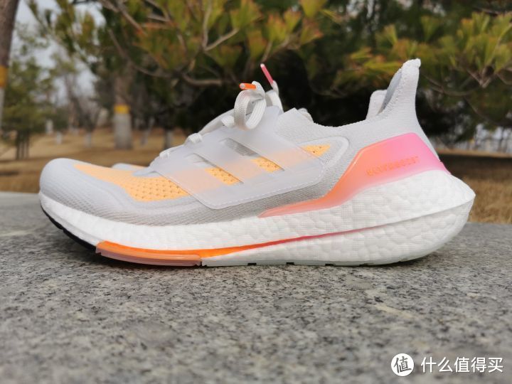 潮流运动--Adidas UltraBoost21体验