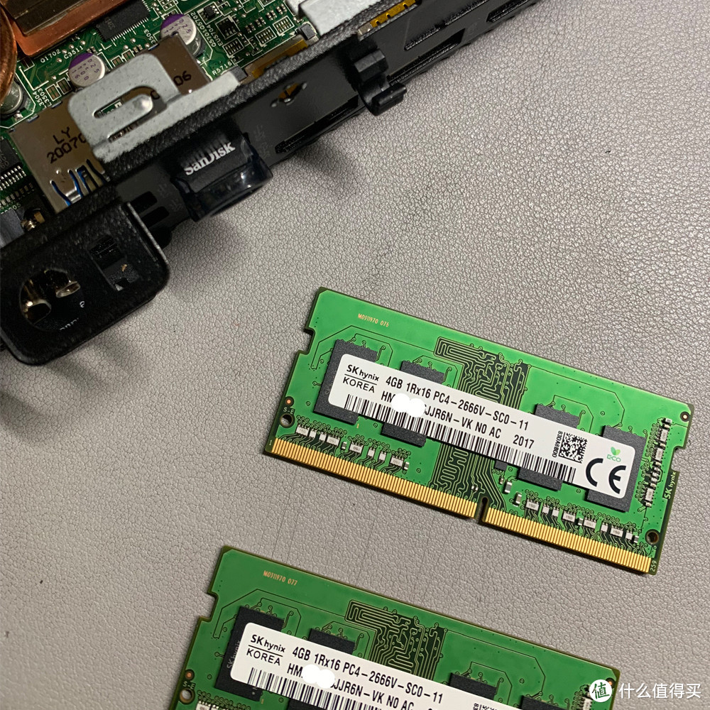 两个4GB-2666 韩国产的“海士力”内存, 好评！