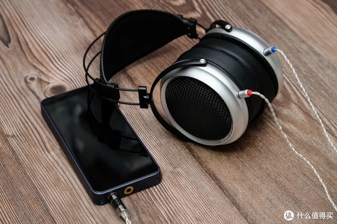 播放器品牌到底能否做好头戴耳机？从iBasso SR2谈起