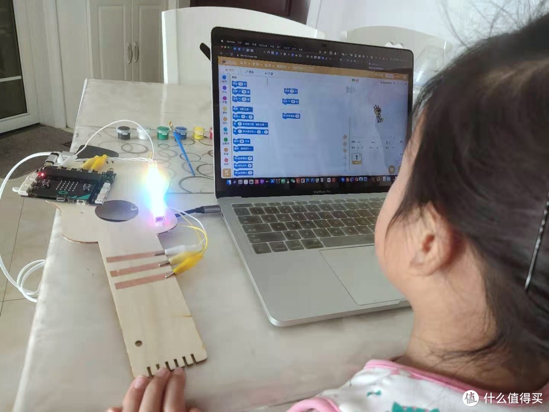 DFRobot编程玩具：编程激发孩子无穷创造力的优秀教材
