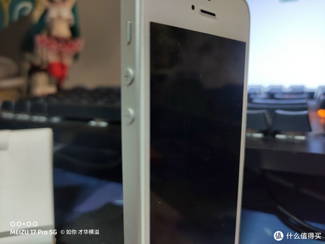 曾经的小巧锐利——IPhone SE一代上手简评