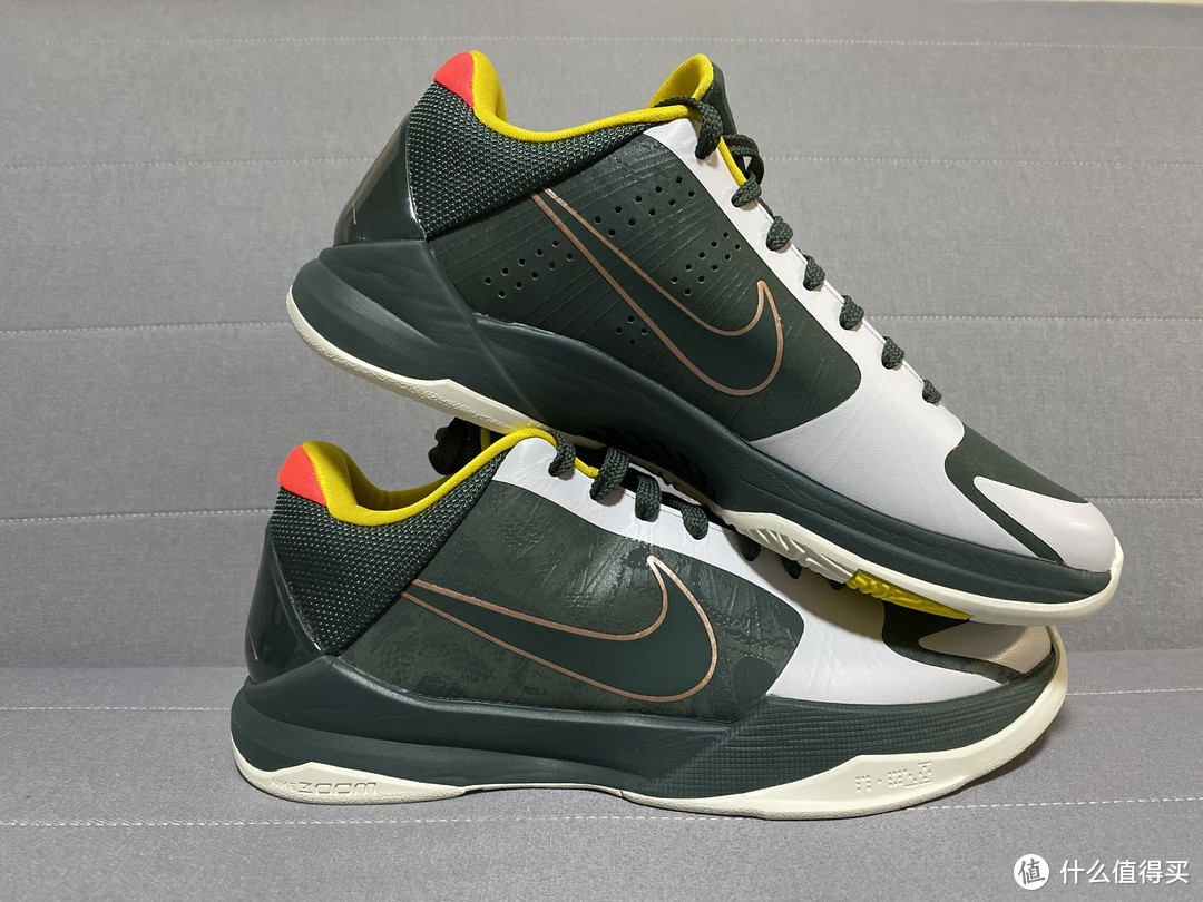 成年人的快乐Nike Zoom Kobe V Protro EYBL