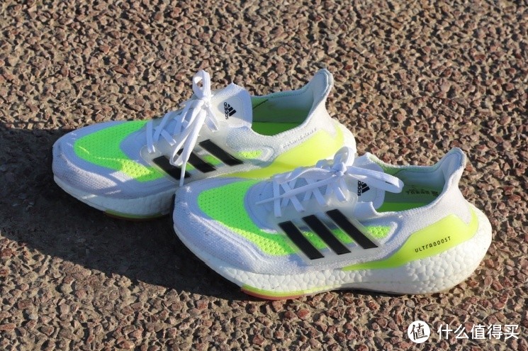 阿迪达斯 ULTRABOOST 21 多加6％的爆米花是不是会更爽